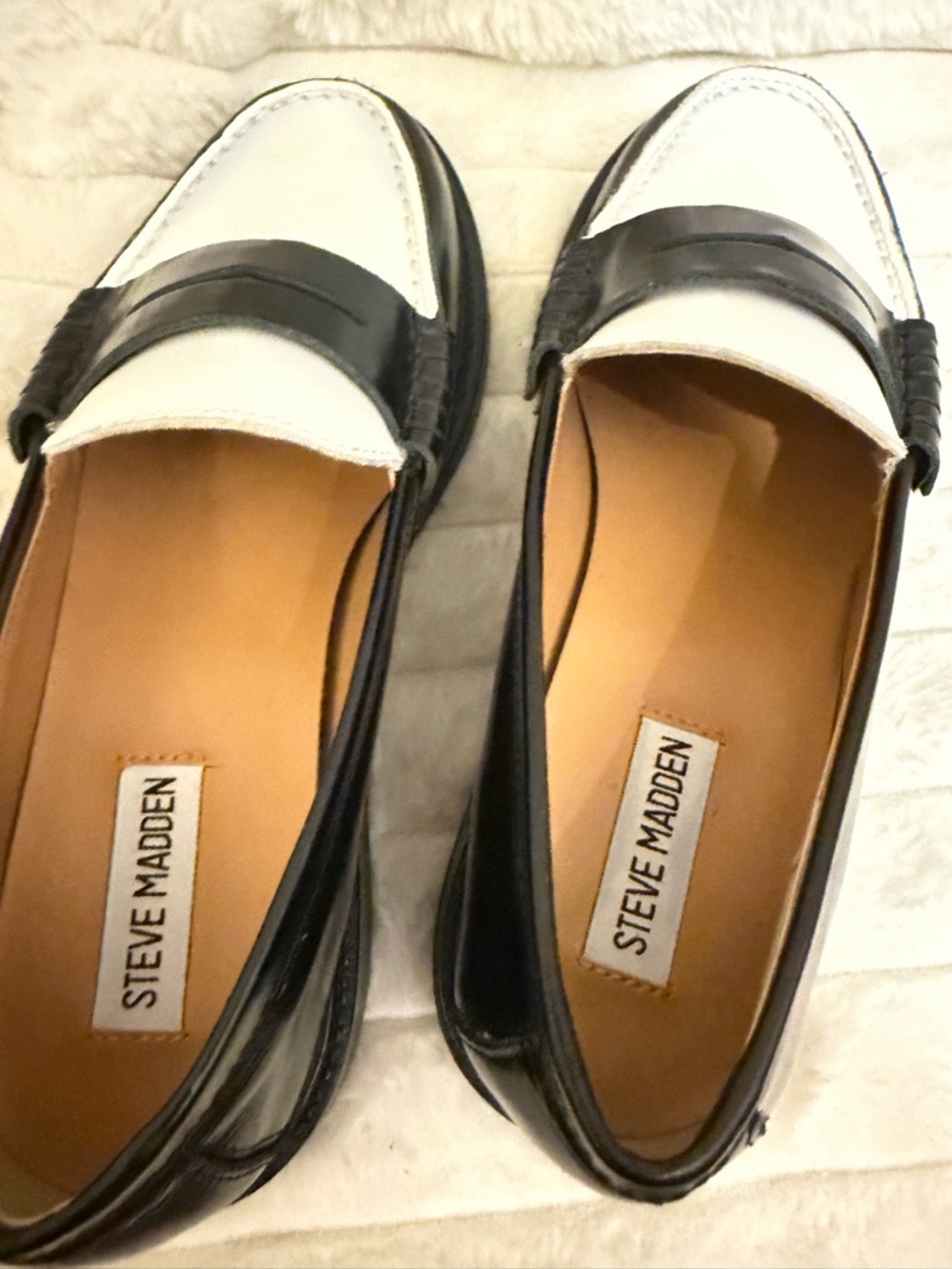 Steve Madden Black and White Leather Penny Loafers - Picture 4 of 6